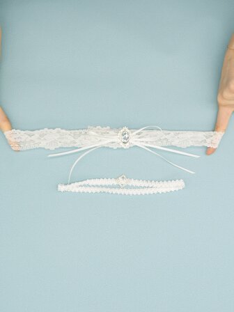 2 件装水钻和蝴蝶结装饰新娘大腿腰带吊袜带情人节