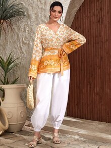 Divindia Floral Print Belted Tunic - Multicolor - View 5