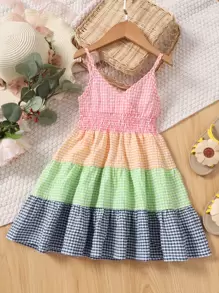 SHEIN 小女童格紋剪裁和缝制打褶吊帶洋裝