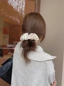 Scrunchies de tela lisa y minimalistas, coleteros informales