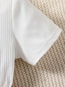 SHEIN Tween Girl Heart Print Tee With Plaid Belted Paperbag Shorts Without Bag Summer Holiday