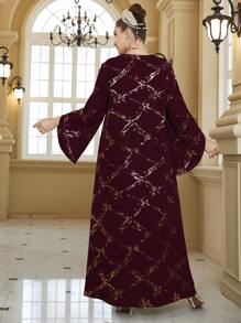 Plus Size Random Gold Print Paisley Embroidery Flounce Sleeve Dress