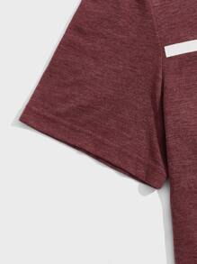 GENTILAND Men Contrast Panel Letter Graphic Tee - Redwood - View 3