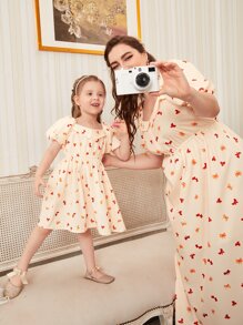 Mulvari 大碼1入組蝴蝶結圖案泡泡袖連衣裙