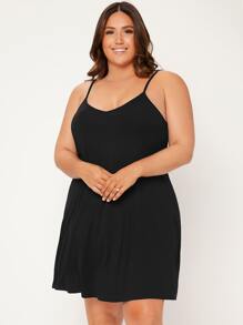 SHEIN BASICS Plus Solid Cami Casual Dinner Dating Dress