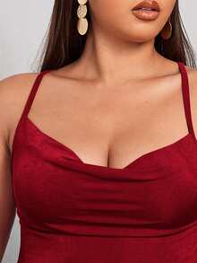 SHEIN 大碼十字交叉吊帶上衣和闊腿褲套裝