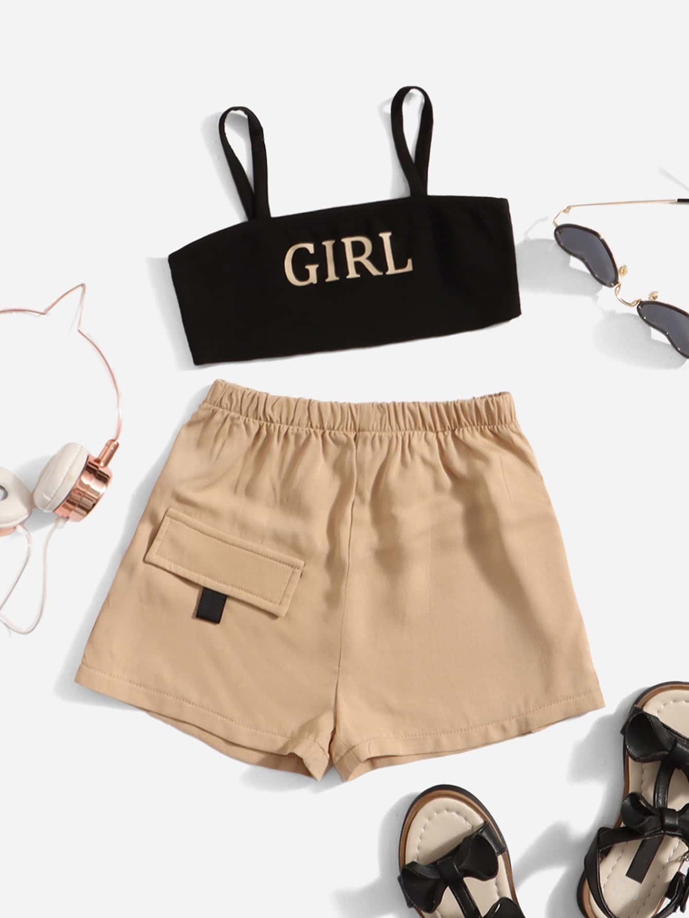 SHEIN 嬰兒女孩字母圖形背心上衣和翻蓋口袋短褲