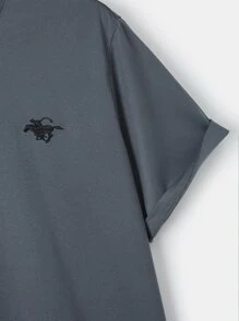 Manfinity Homme 男士人像圖案小高領T恤 - 灰色 - 查看 4