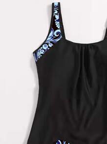 SHEIN Swim Curve Tankini de talla grande con panel floral para la playa de verano - Negro - Ver 3