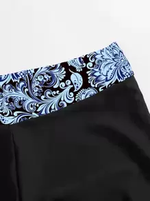 SHEIN Swim Curve Tankini de talla grande con panel floral para la playa de verano - Negro - Ver 5