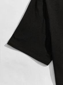 Manfinity VCAY 男士耳機圖案T恤和腰部抽繩長褲 - 彩色 - 查看 4