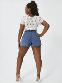 Plus High Waist Slant Pocket Denim Shorts - Medium Wash - View 2