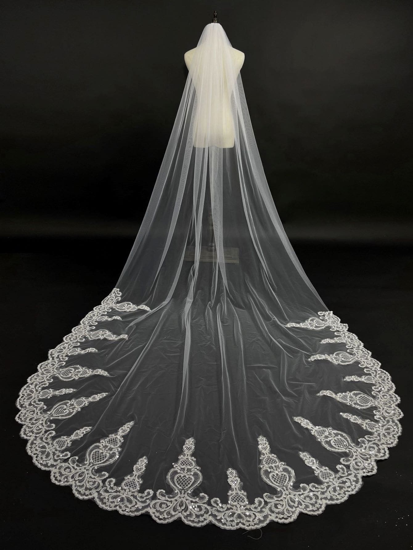 1pc 3M Long Bridal Wedding Veil With Metal Comb, Mori Style For Bride, Suitable For Wedding, Party, Halloween, Valentine's Day Gift Fall Clothes For Women - Beige - View 1