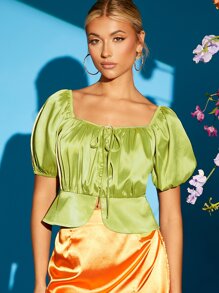 SHEIN VCAY 泡泡袖方領前繫帶下擺開叉緞面襯衫 - 青檸色 - 查看 1