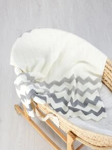 1 件 V 形图案婴儿襁褓毯 情人节爱心款