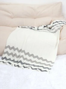 1 件 V 形图案婴儿襁褓毯 情人节爱心款