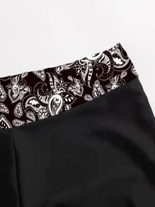 SHEIN Swim Curve Conjunto de tankini con estampado geométrico Plus Camiseta sin mangas y pantalones cortos Traje de baño occidental de 2 piezas - Negro - Ver 4