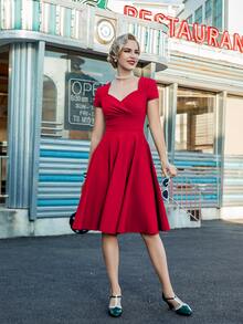 MUXXN Sweetheart Neckline Swing Dress - Red - View 3