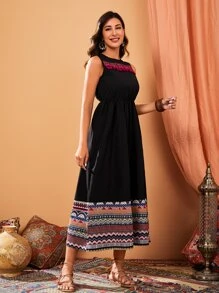 Mulvari Geo Print Tassel Detail Dress - Black - View 4