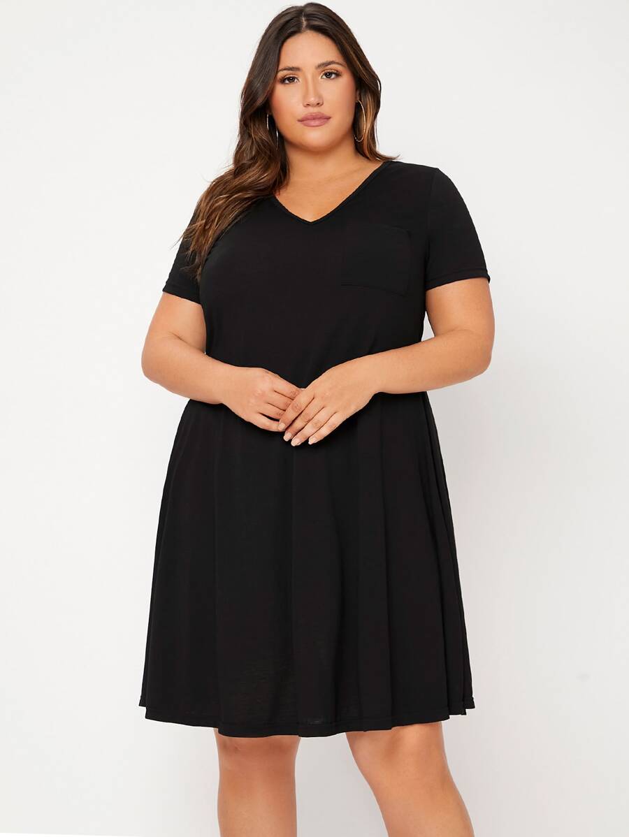 SHEIN Clasi Plus Solid Patched Pocket Dress - Black - View 1