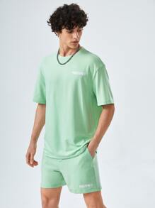 Manfinity VCAY 宽松版落肩字母图案T恤一件装和短裤一件装，情侣套装 - 薄荷綠 - 查看 7