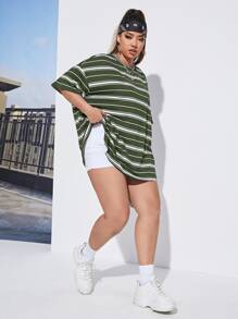 SHEIN EZwear Plus Drop Shoulder Striped Tee - Green - View 3