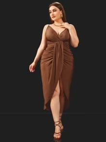 SHEIN Privé Đầm Plus Size Vắt Xù Trọn gói màu trơn Giải trí - Cà phê nâu - Xem 2