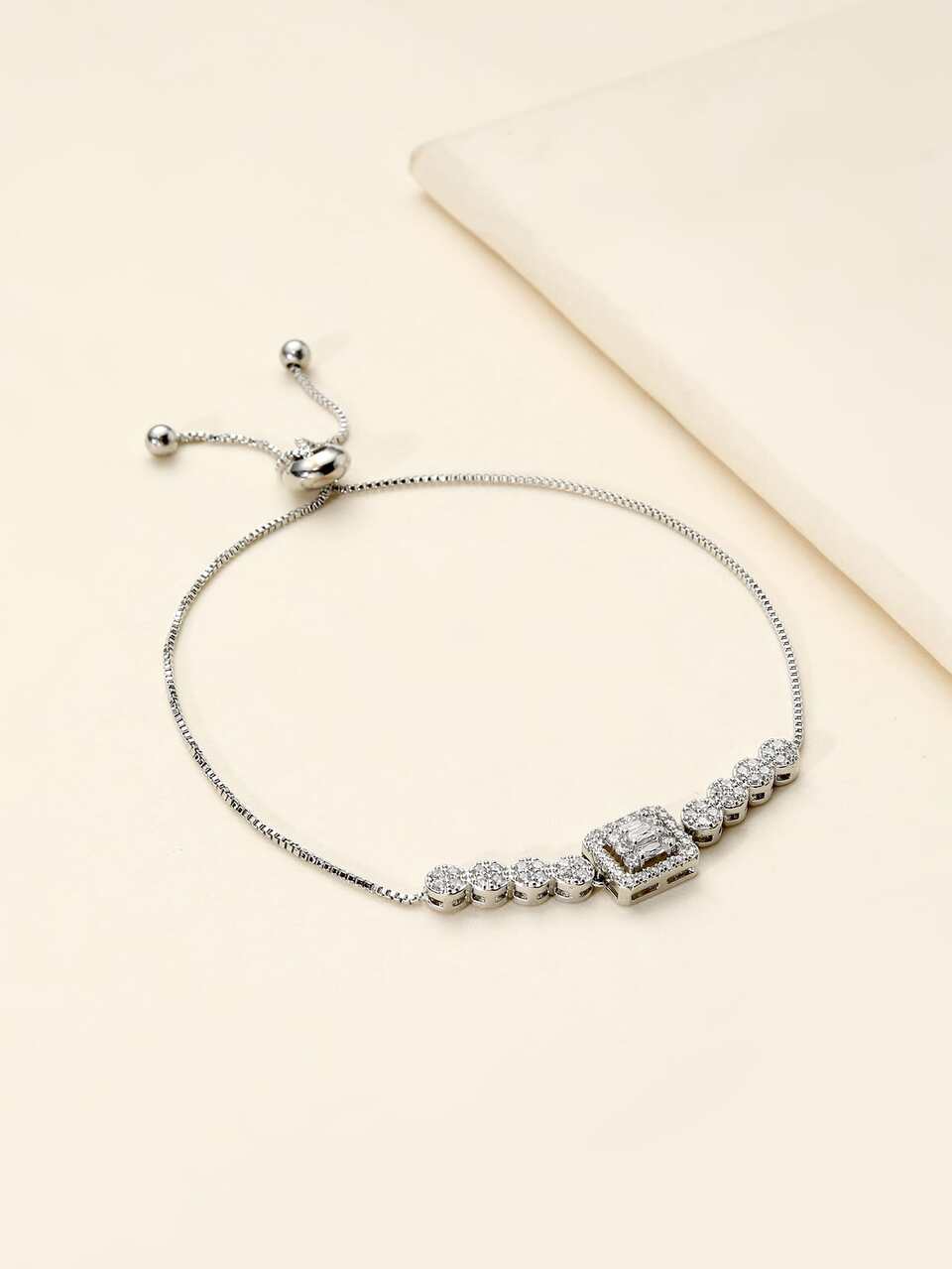 1pc Elegant Decor Bracelet, Personalized & Fashionable, Suitable For Women On Engagement, Wedding And Other Occasions
