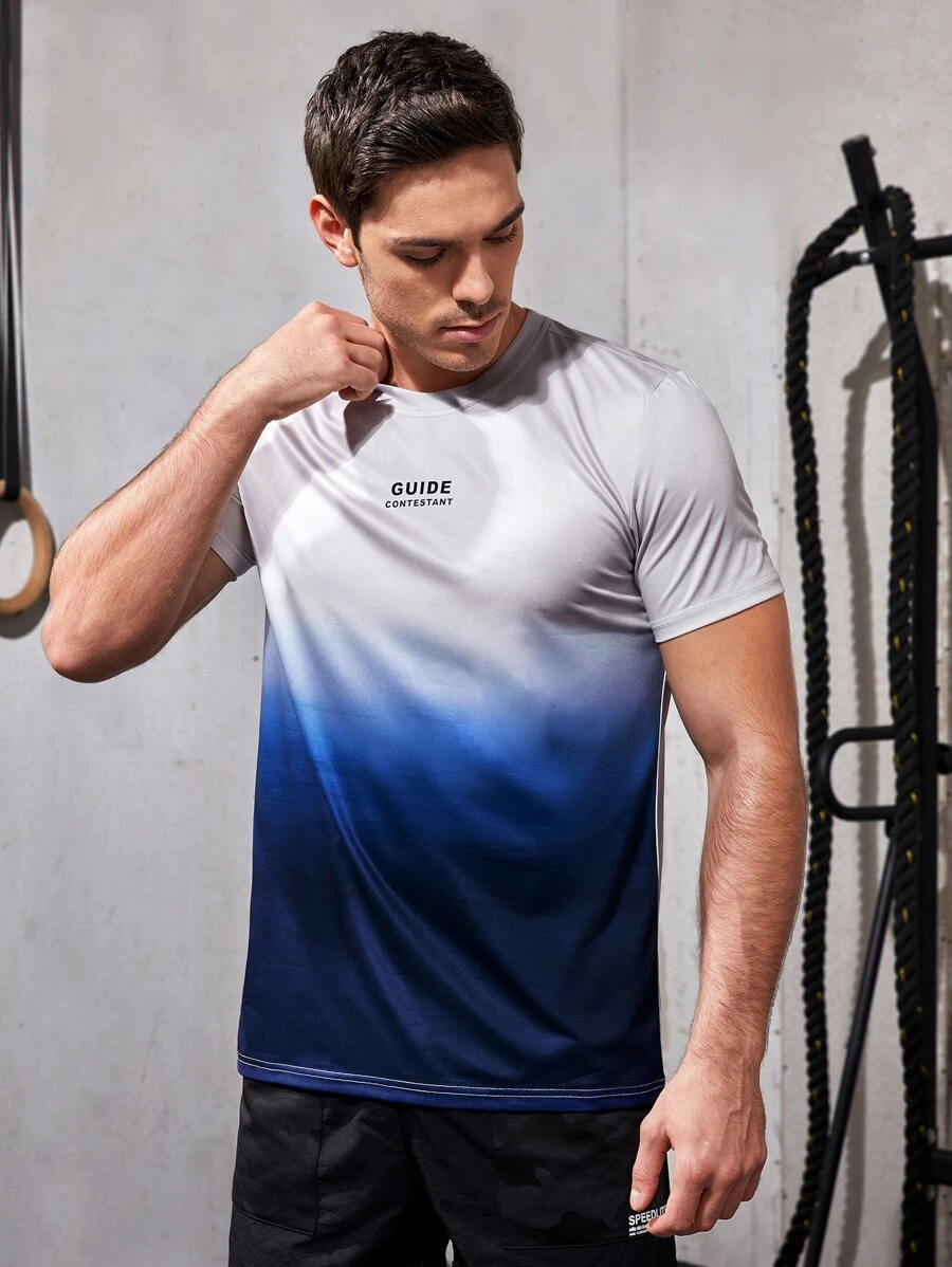 Manfinity Fitness Männer Sport T-Shirt mit Ombre & Buchstaben Grafik
