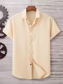 Manfinity Homme Hombres Camisa con botón bajo curvo - Caqui - Ver 1