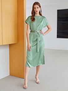 MOTF PREMIUM 蝙蝠翼袖水鑽繫腰帶洋裝 - 薄荷綠 - 查看 8