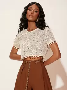 SHEIN Frenchy 球球邊鏤空短款上衣 - 米色 - 查看 1