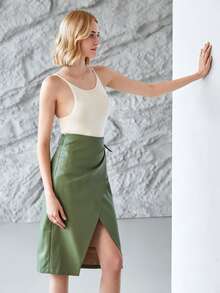 MOTF PREMIUM PU皮革中長裹身裙 - 綠色 - 查看 7