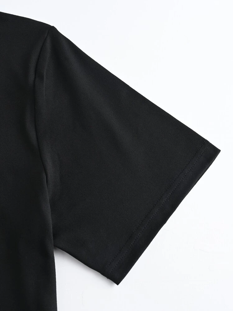 SHEIN LUNE Plus Letter Graphic Tee - Black - View 4