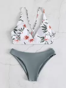 Floral Cheeky Bikini For Summer Beach - Multicolor - View 1