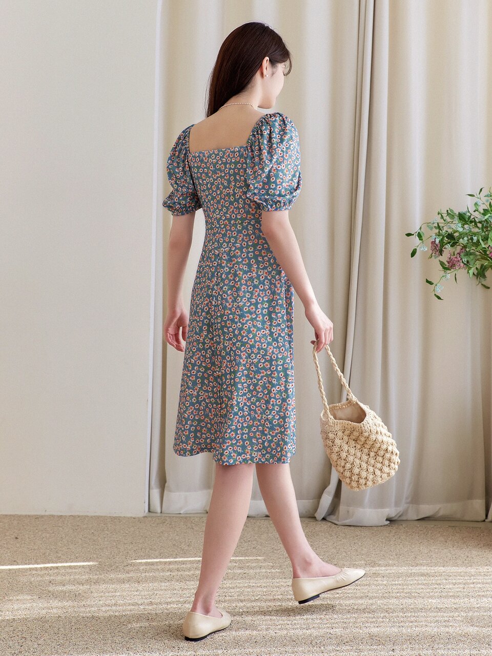 Ditsy Floral Print Shirred Bishop Sleeve Dress