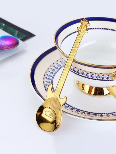 1 pieza Cuchara guitarra con diseño