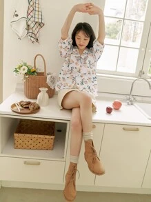 DAZY Camisa con estampado floral con bordado con ojal de manga farol