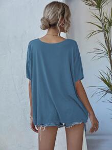 SHEIN LUNE 緞染v領蝙蝠袖t恤 - 藏蓝色 - 查看 2