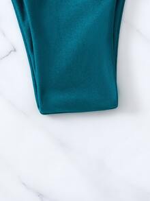 Bikini de tanga con tirantes de corbata y aros - Agua verde azul - Ver 6