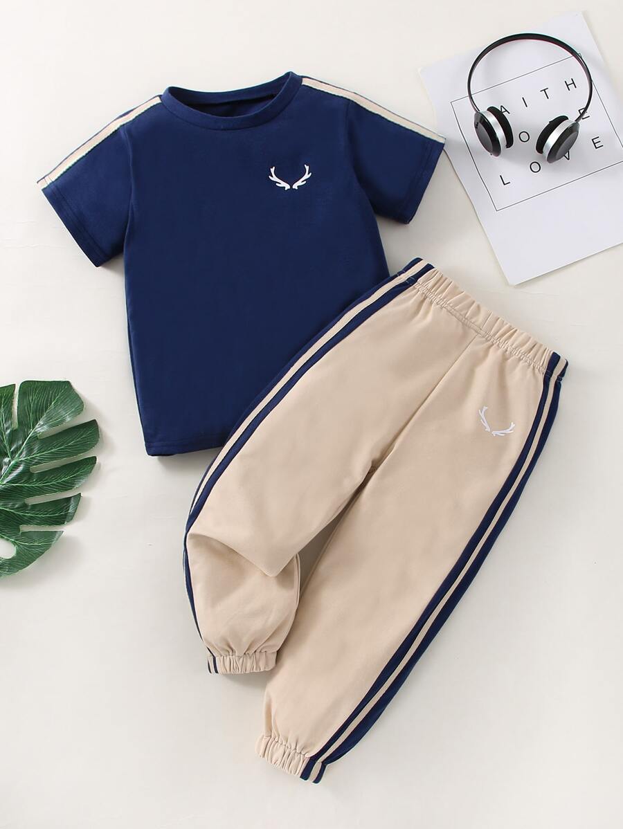 Souflis Souflis Young Boy Antler Print Contrast Tape Tee & Sweatpants Boys Two Pieces Setsboys Two Pieces Setcasual Young Boys Sets - Multicolor - View 1