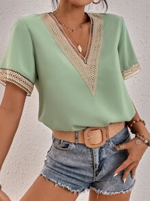 SHEIN Clasi Contrast Guipure Lace Blouse - Mint Green - View 1