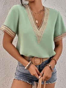 SHEIN Clasi Contrast Guipure Lace Blouse - Mint Green - View 3