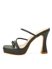 Thin Strap Pyramid Heeled Thong Sandals - Black - View 5