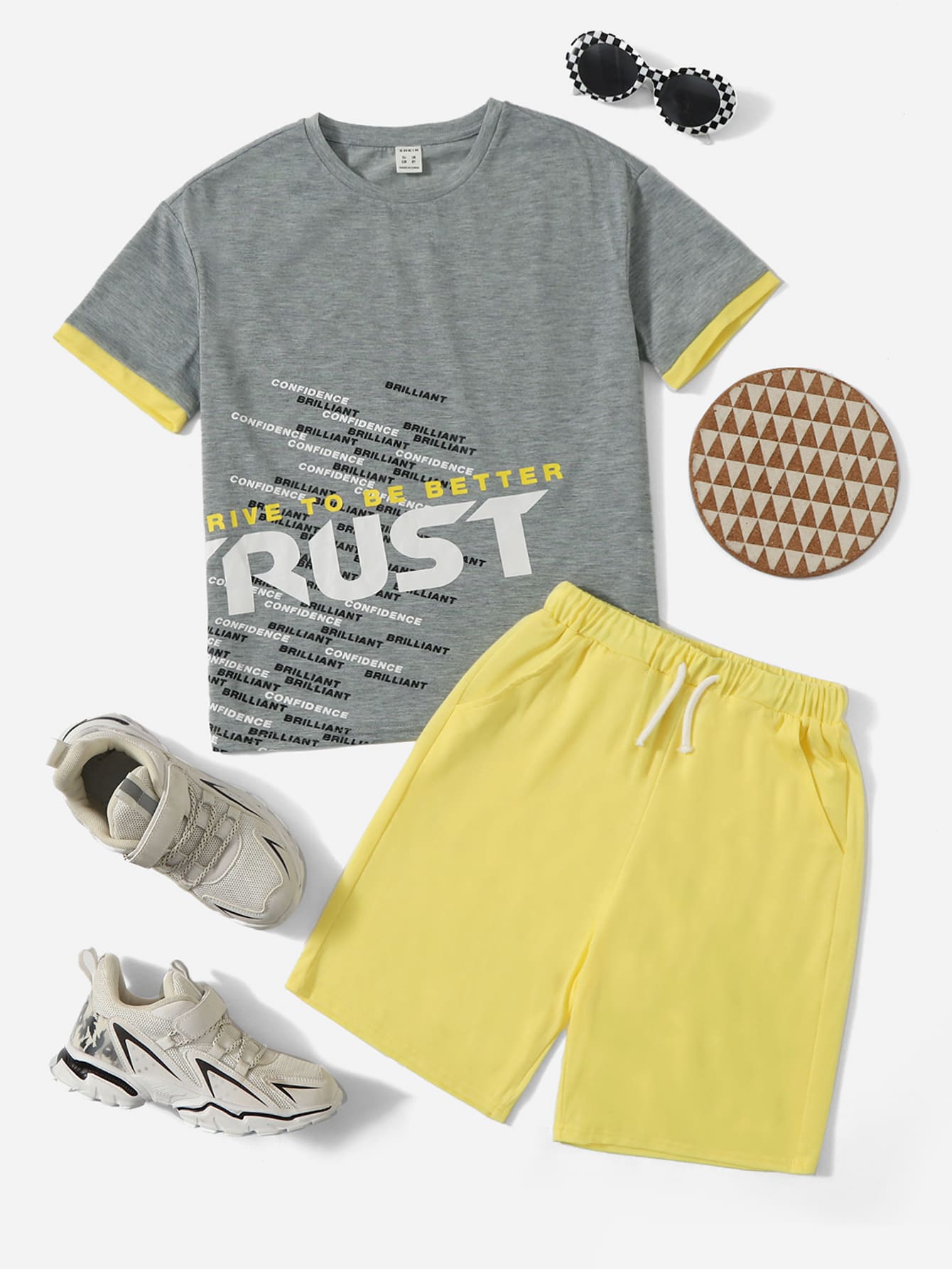 SHEIN Boys Slogan Graphic Contrast Trim Tee & Drawstring Waist Shorts - Multicolor - View 1