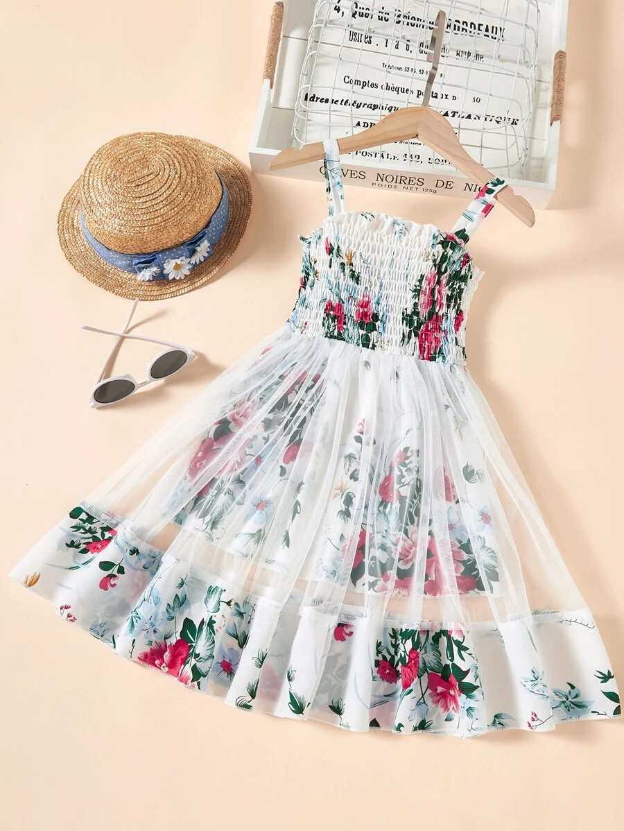 SHEIN 小女童印花打褶網紗拼接吊帶連衣裙 - 白色 - 查看 1