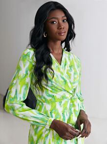 MOTF X Van Gogh INSPIRED 100% SILK SWIRL WRAP DRESS - Lime Green - View 11