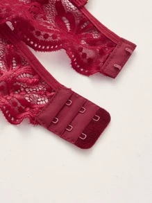 Classic Sexy Plus Scallop Trim Bow Front Crotchless Lace Underwire Lingerie Set - Burgundy - View 4