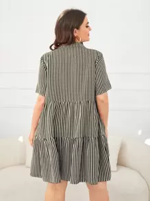 Calvaya 大碼豎條紋前紐扣荷葉邊娃娃裙 - 彩色 - 查看 2