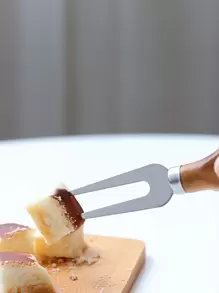 4pcs Wooden Handle Cheese Tool
